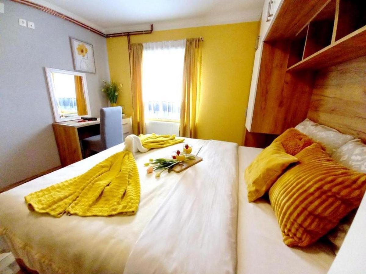 Villa Matan House à Otočac Extérieur photo